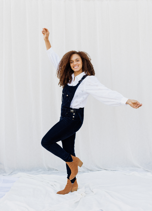 the corduroy mumsie 3-in-1 overall (runs small - recommend sizing up)