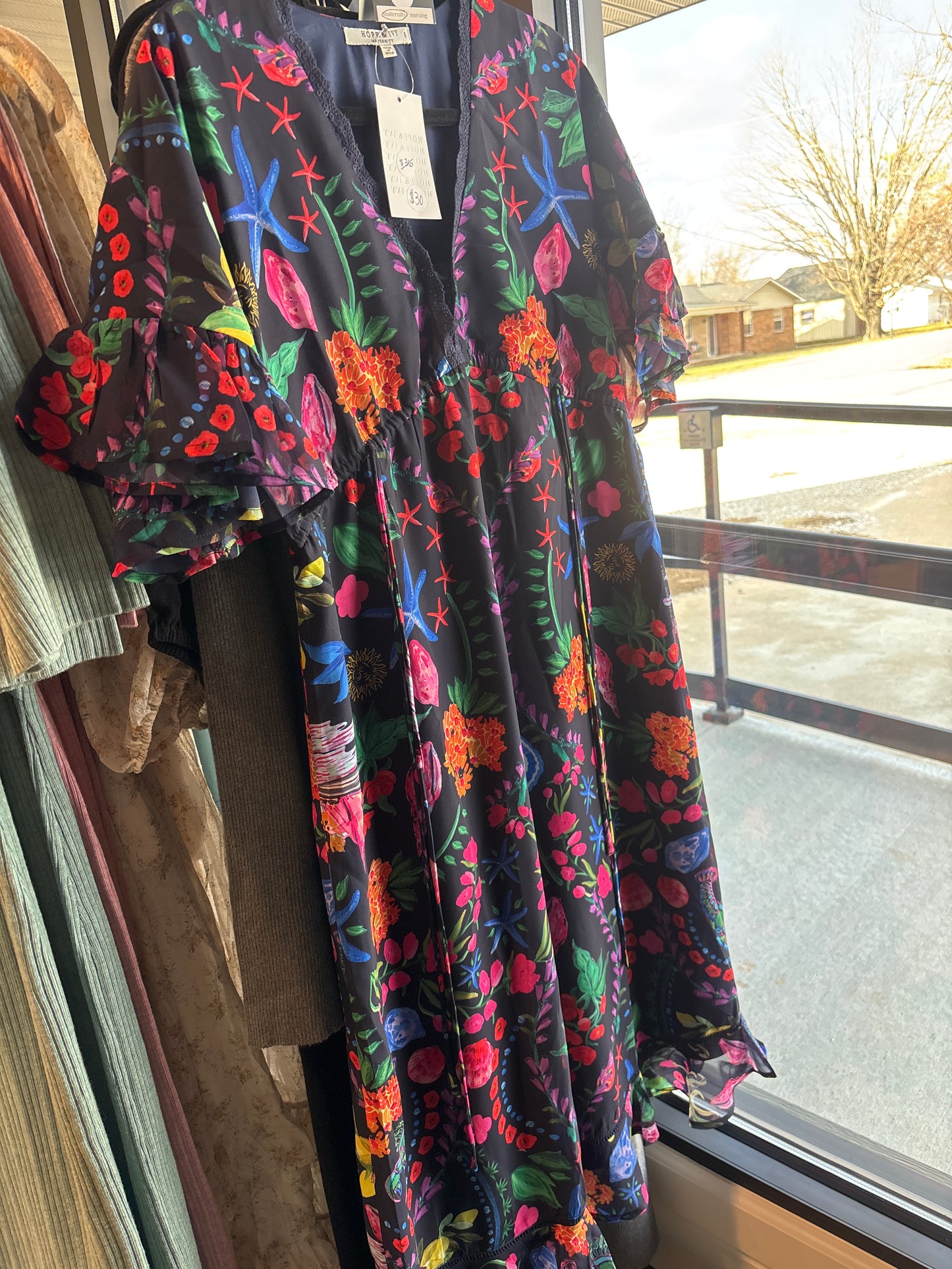 Hope + Ivy Small Blue Floral Maternity Dress