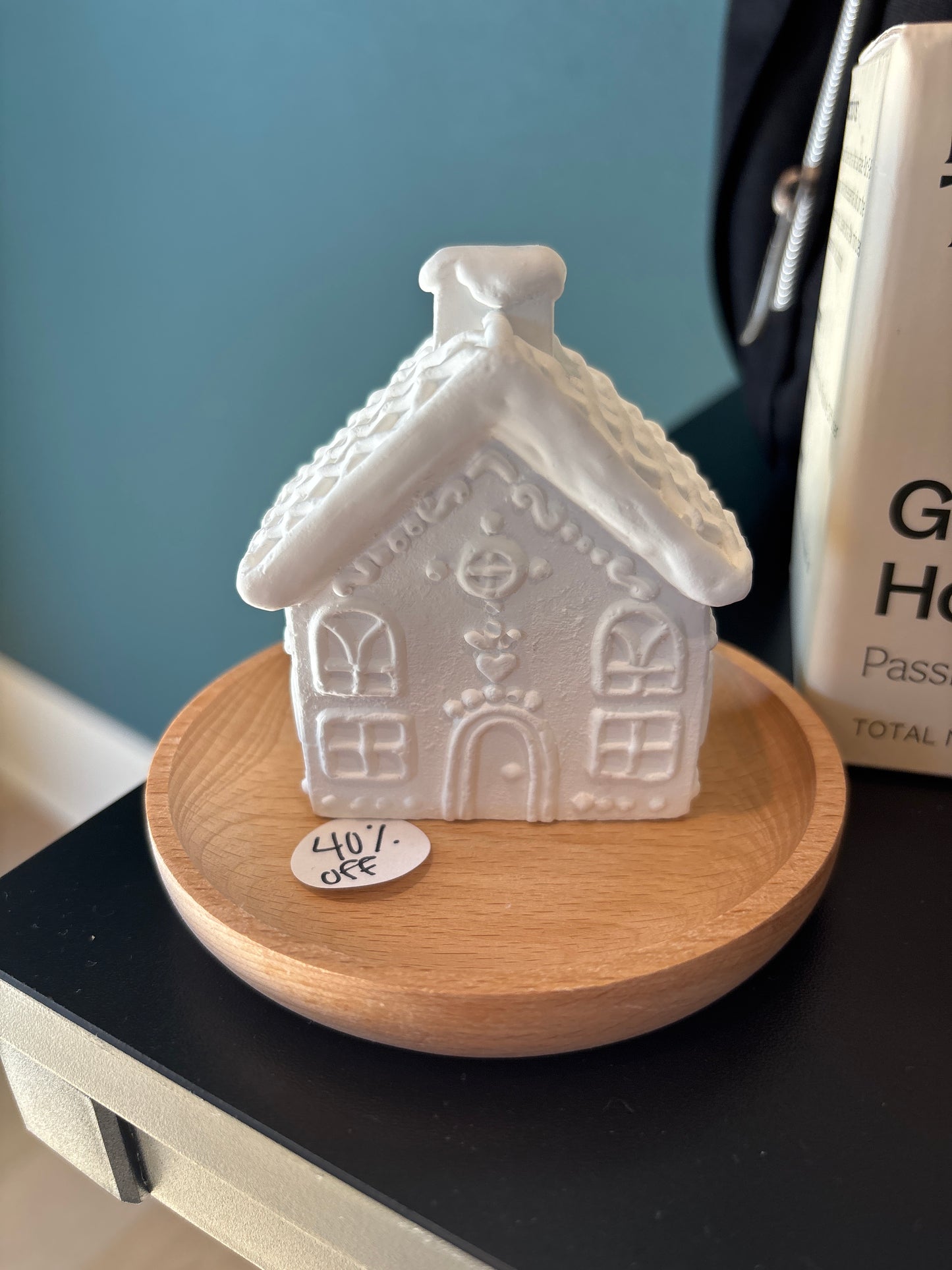 Gingerbread House Passive Diffuser