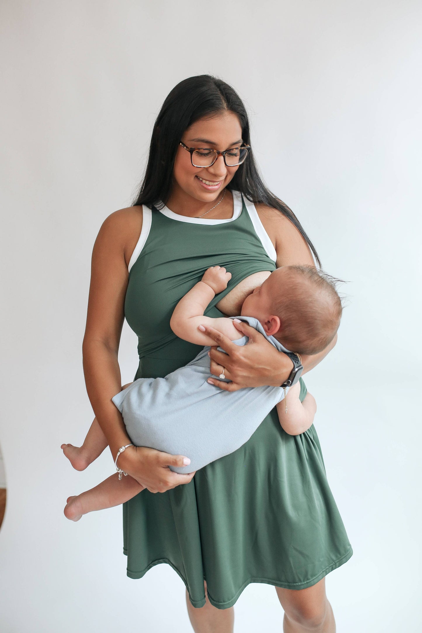 Tennis Dress – Breastfeeding & Bump Friendly
