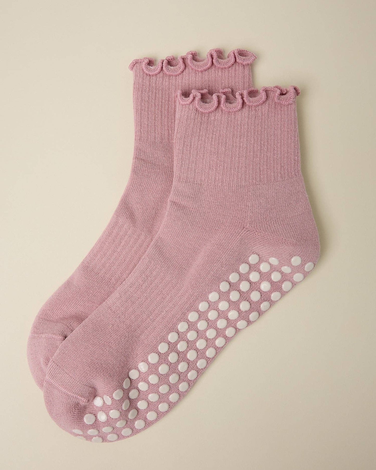 Non-Slip Ruffle Ankle Socks