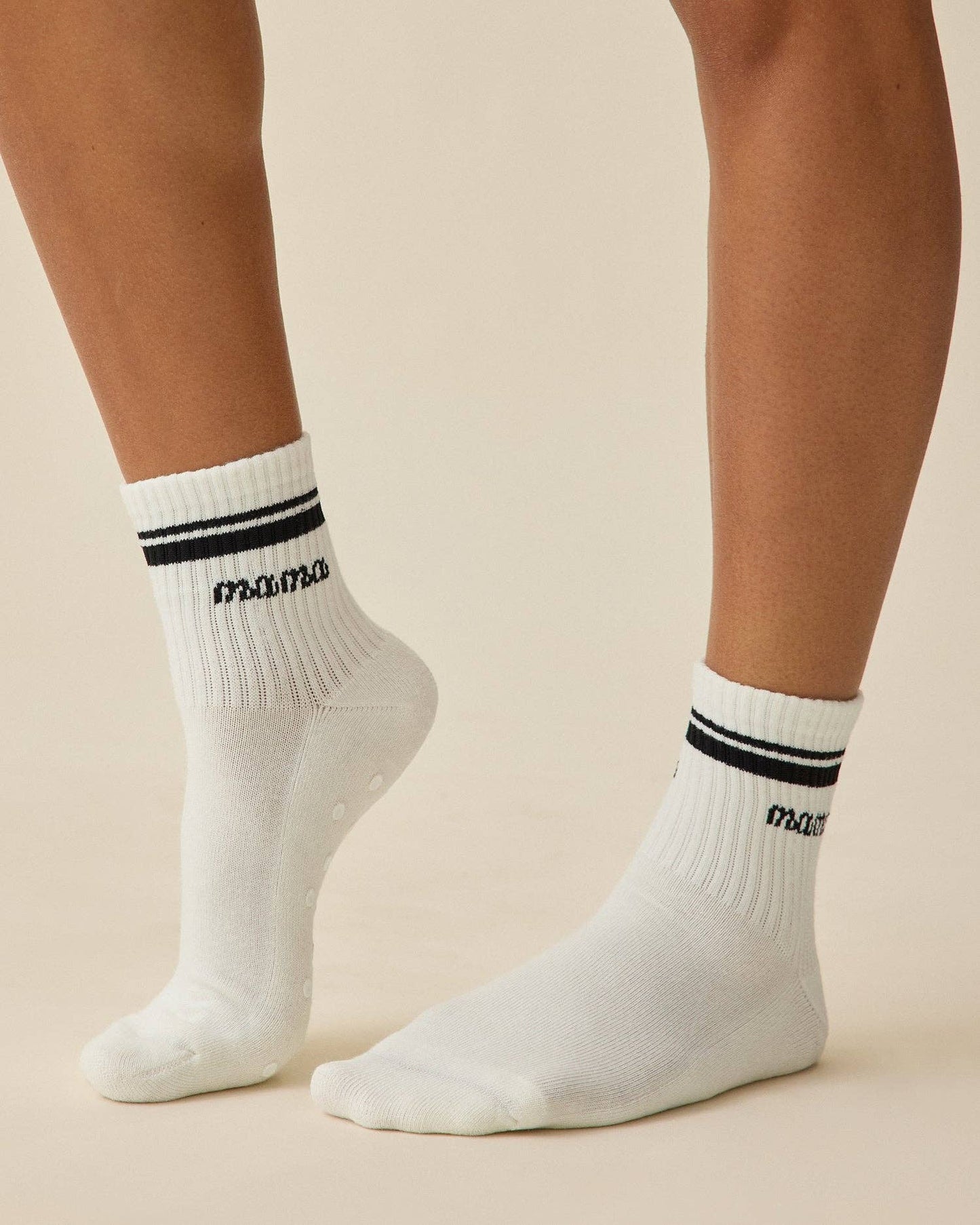Non-Slip Quarter Crew Socks
