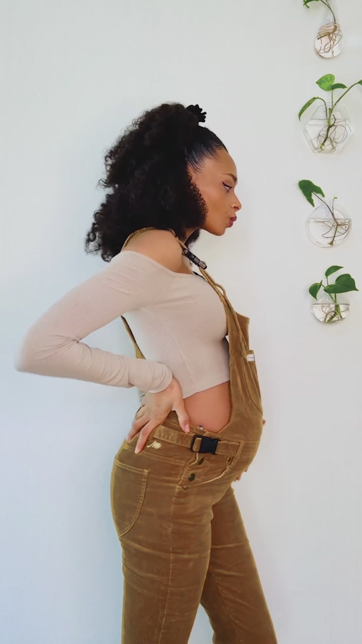 the corduroy mumsie 3-in-1 overall (runs small - recommend sizing